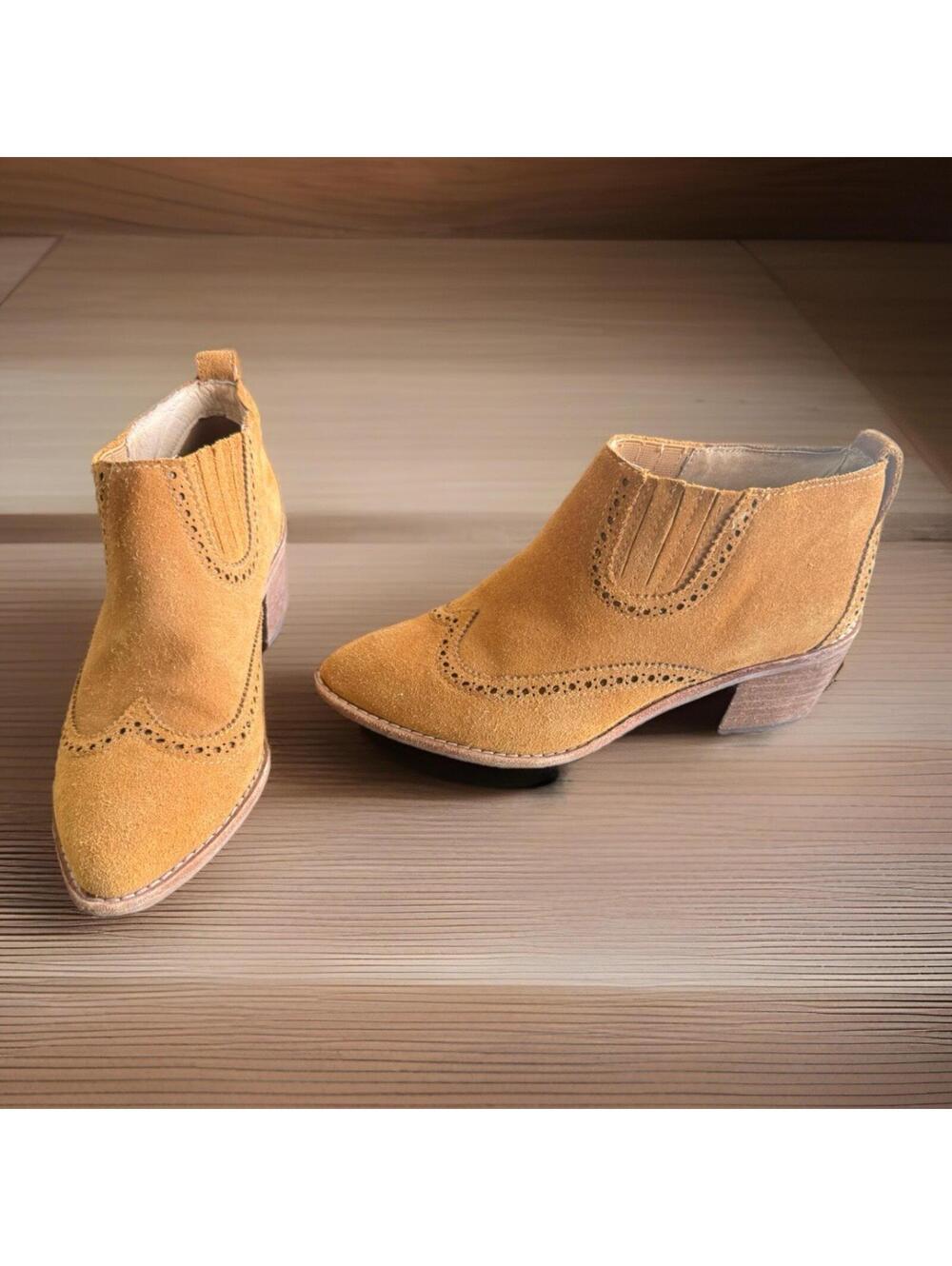 Madewell Grayson Brogue Wingtip Women's Size 5 Suede Chelsea Boots